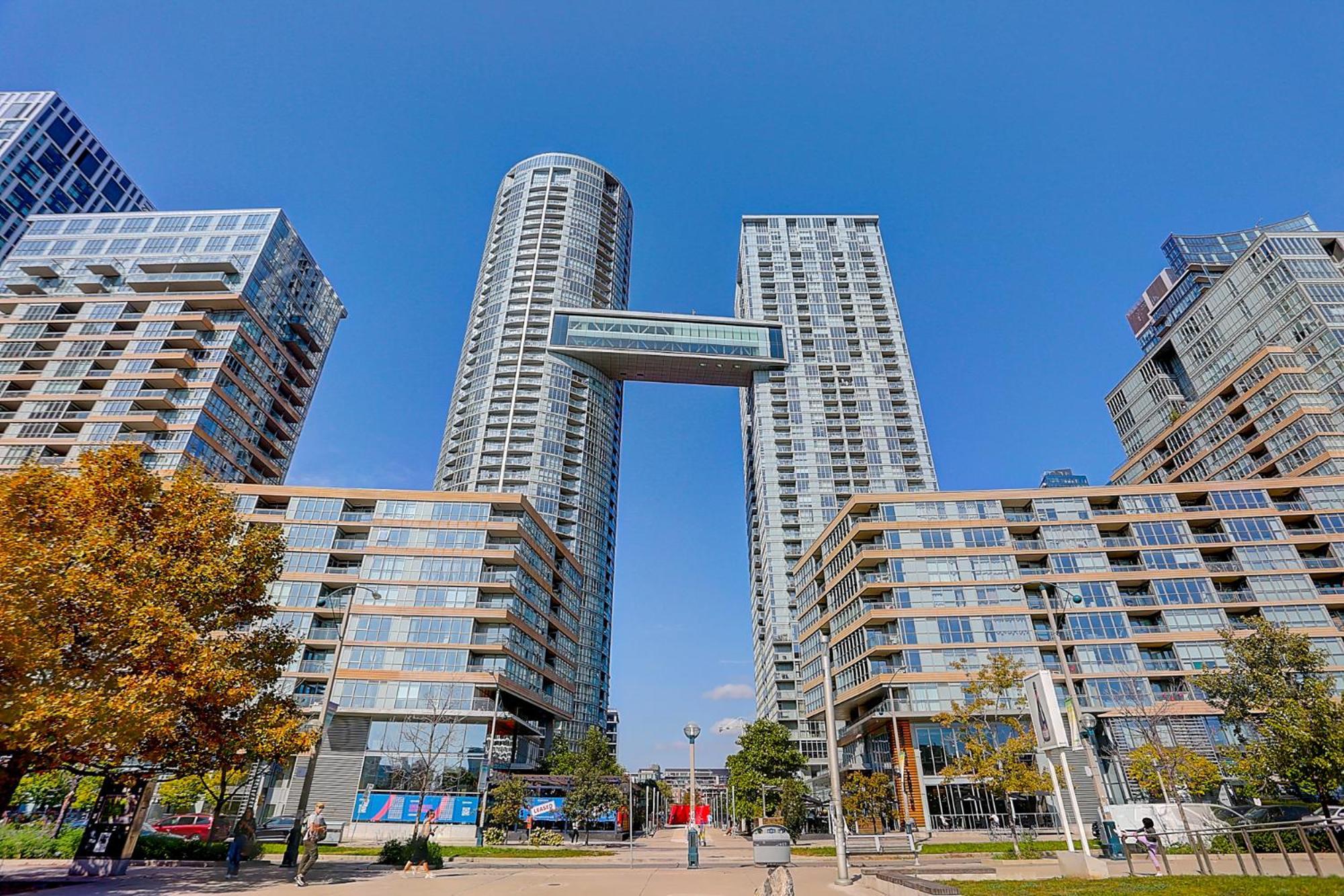 Lakeview Apartments Downtown โตรอนโต ภายนอก รูปภาพ